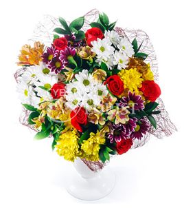 roses alstroemerias and chrysanthemums